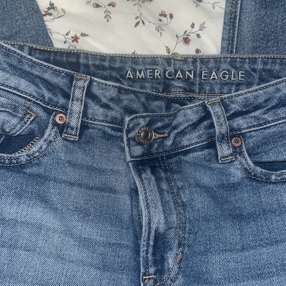 American Eagle Jeans - Picture 2 of 3